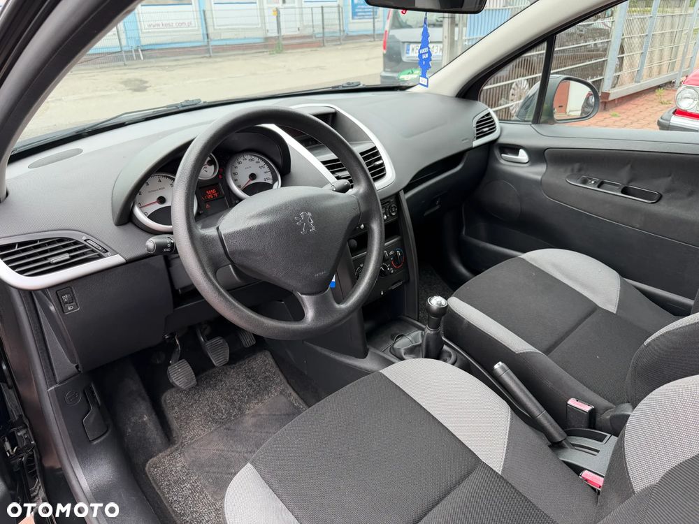 Peugeot 207 90 Tendance - 12