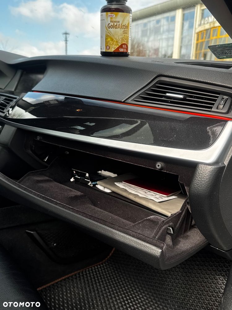 BMW Seria 5 520d - 20