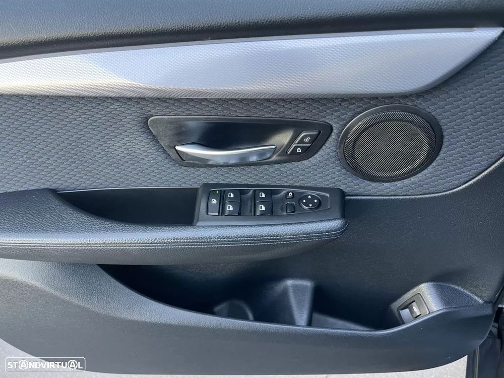 BMW 218 Active Tourer d Pack M Auto - 26