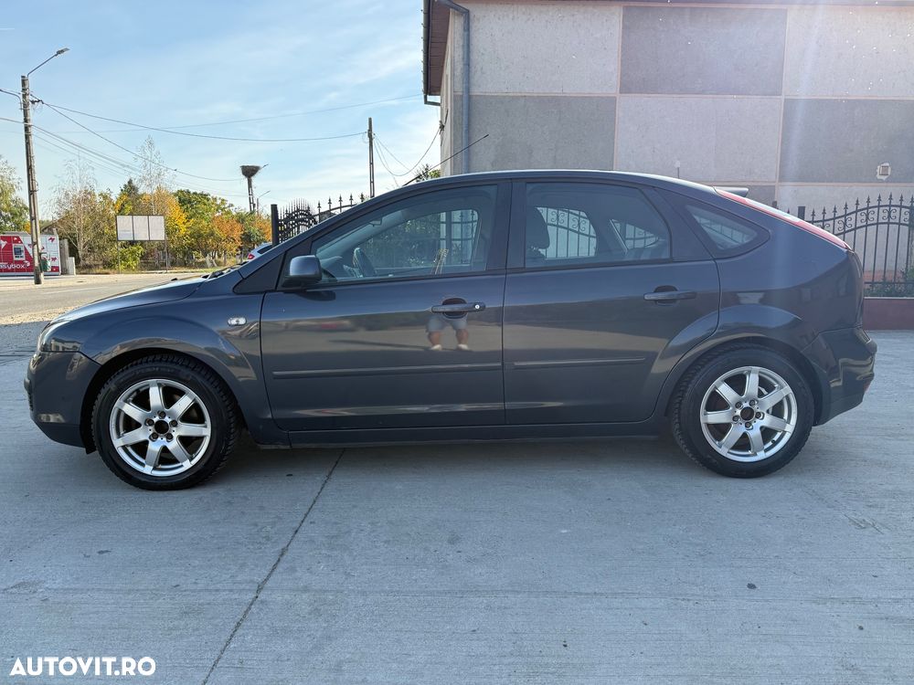 Ford Focus - 39