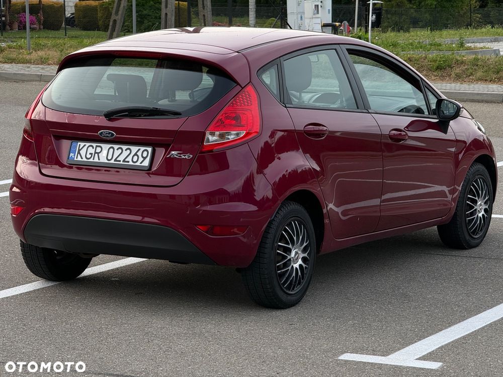 Ford Fiesta 1.25 Trend - 8