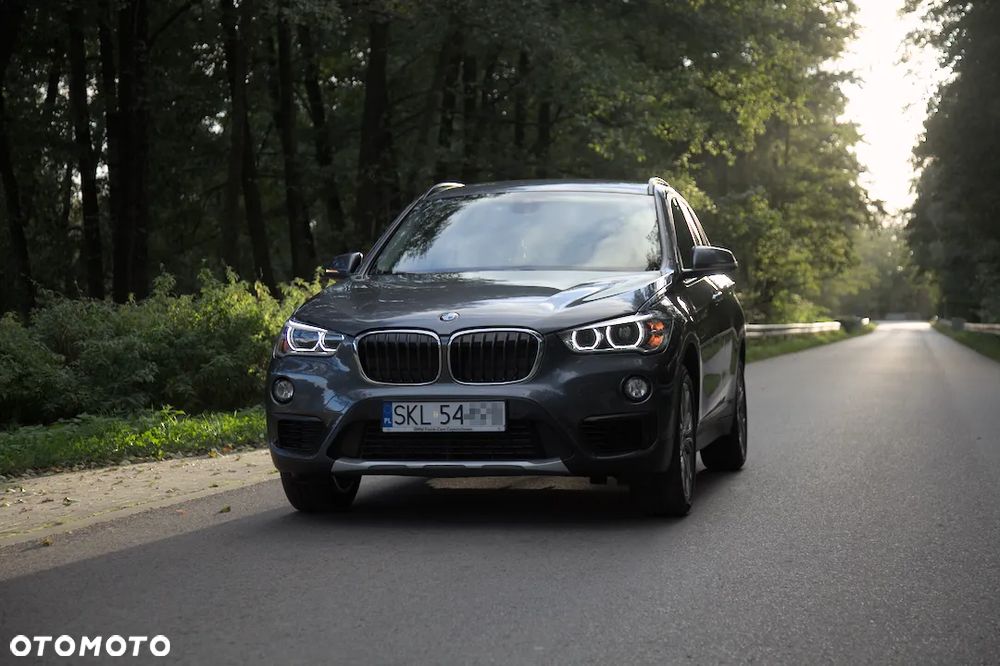 BMW X1 sDrive18i GPF - 19