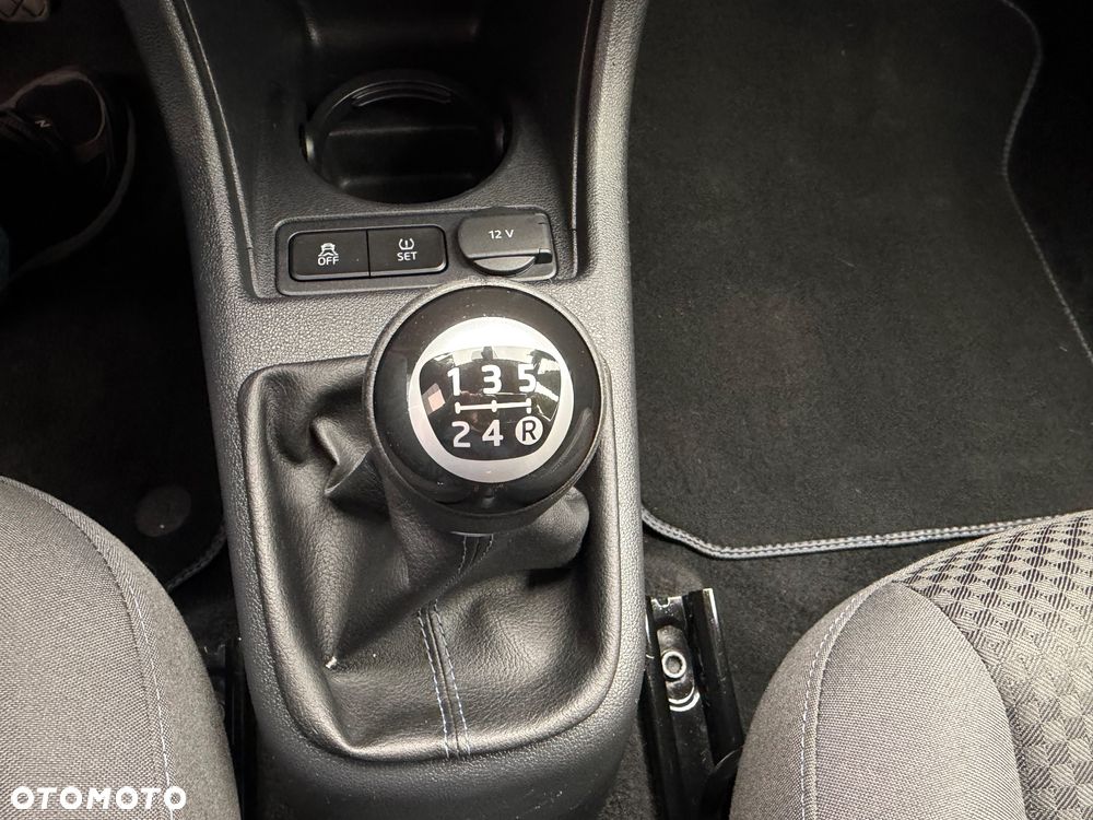 Volkswagen up! 1.0 high EU6 - 18