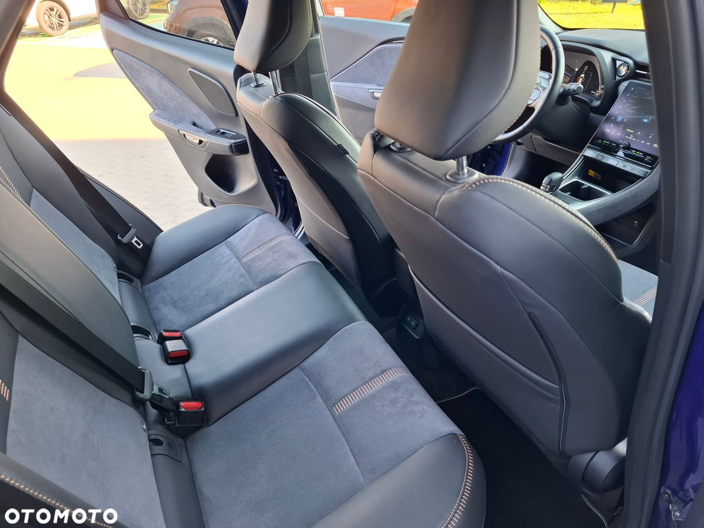 Lexus LBX 1.5 Hybrid Cool - 23