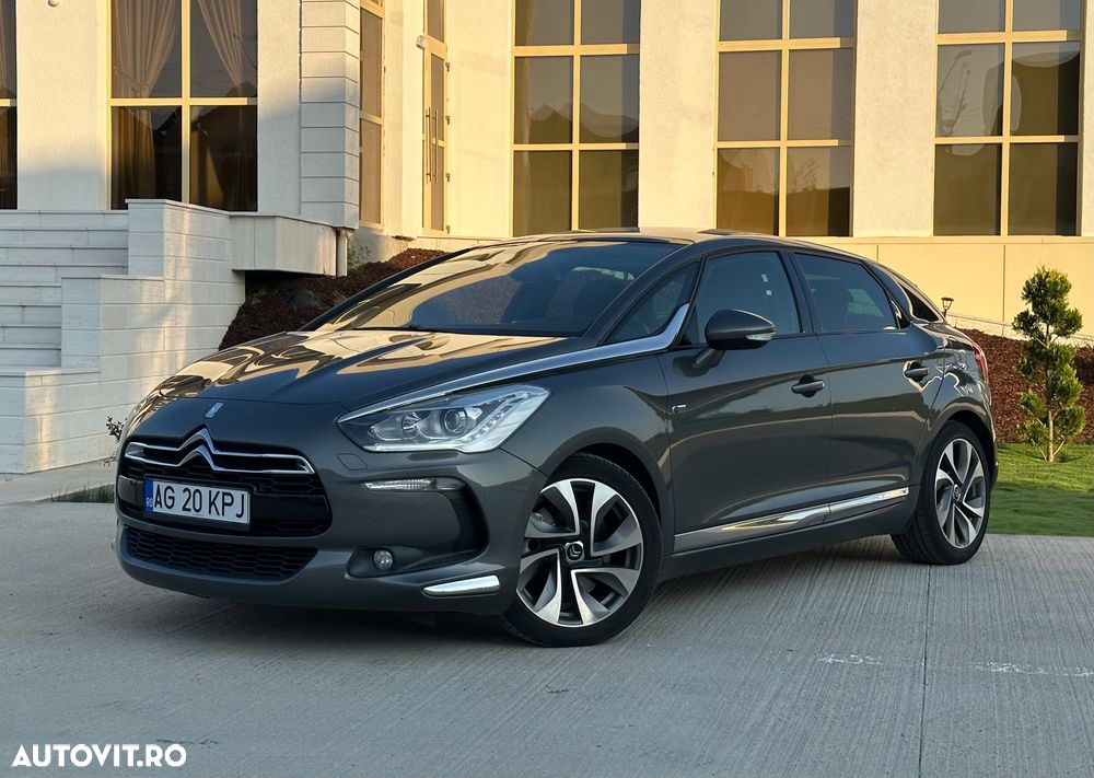 Citroën DS5 HDi 165 Aut. SportChic - 2