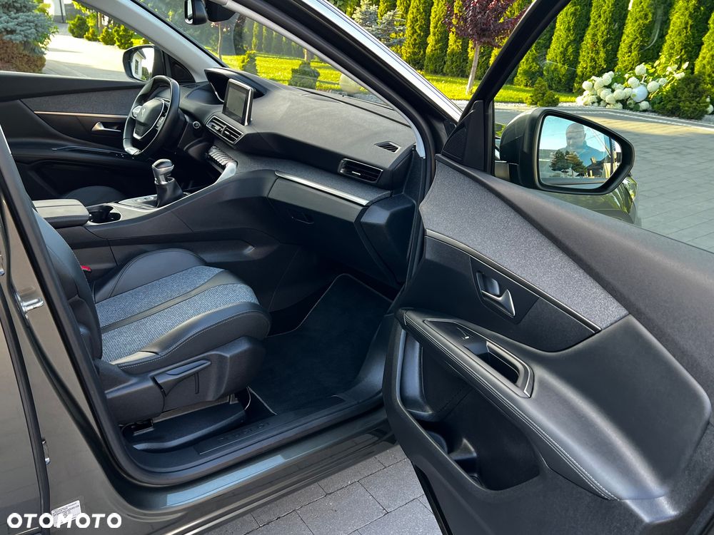 Peugeot 3008 BlueHDi 130 Stop & Start Allure Business-Paket - 27