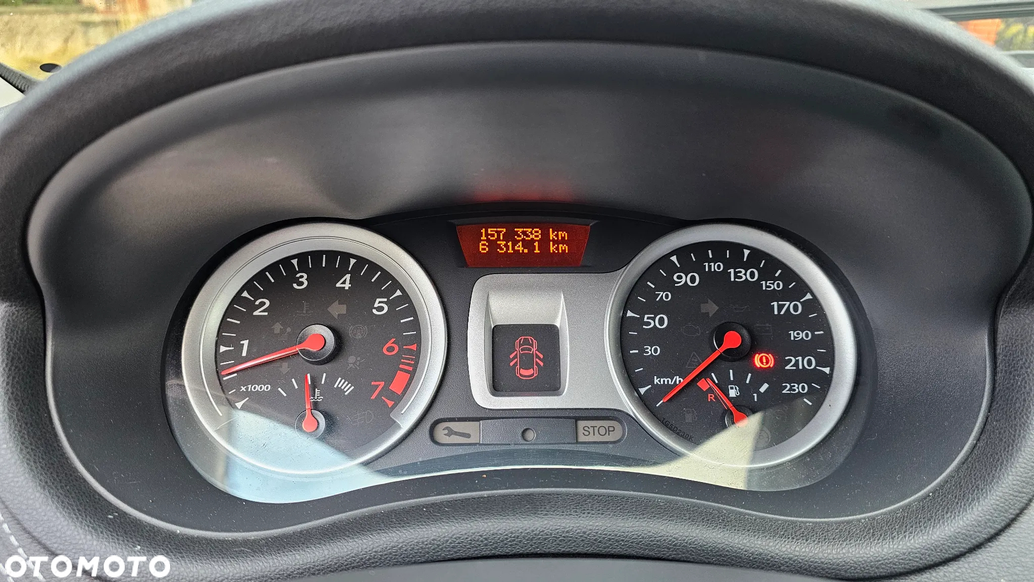 Renault Clio TCe 100 Grandtour Night and Day - 9