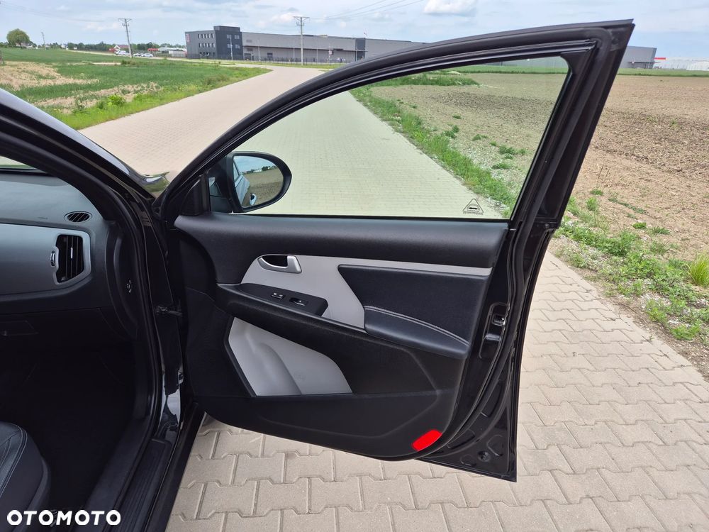 Kia Sportage 1.6 GDI Business Line M 2WD - 27