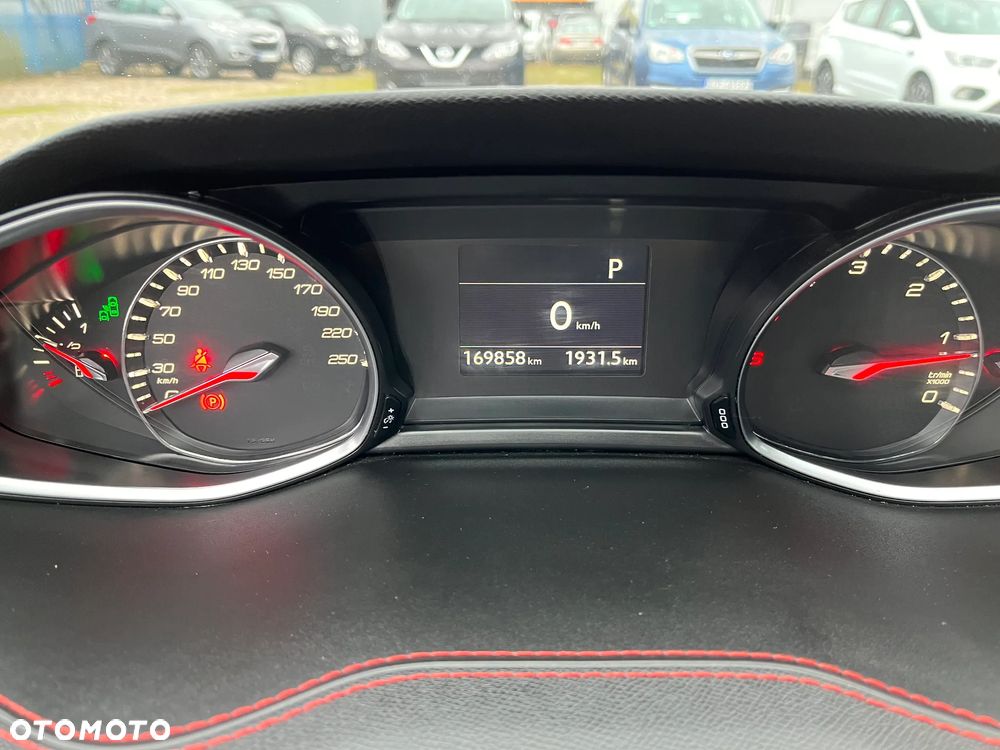 Peugeot 308 BlueHDi 150 EAT6 Stop & Start GT-Line Edition - 23