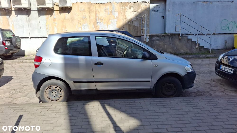Volkswagen Fox - 2