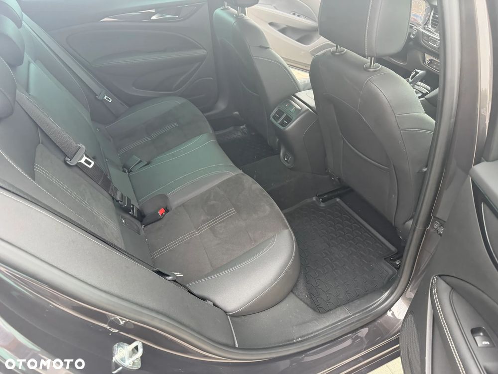 Opel Insignia 2.0 CDTI Ultimate S&S - 23