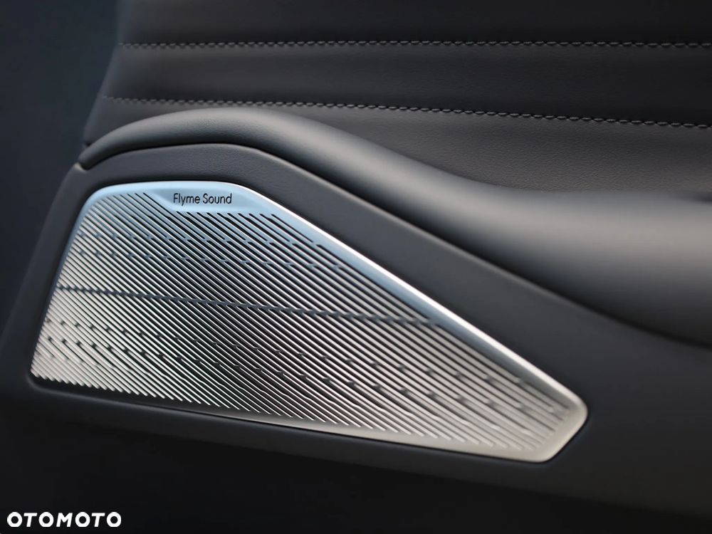 Geely Starray EM-i 1.5 PHEV Max - 12