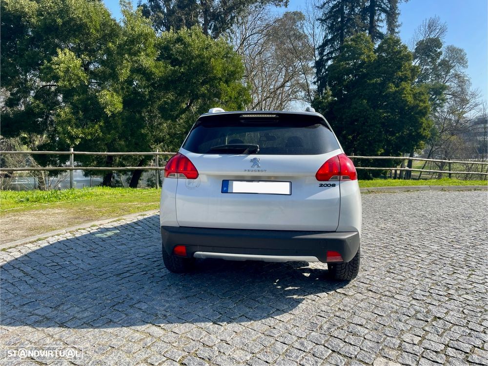 Peugeot 2008 1.2 PureTech Crossway - 11