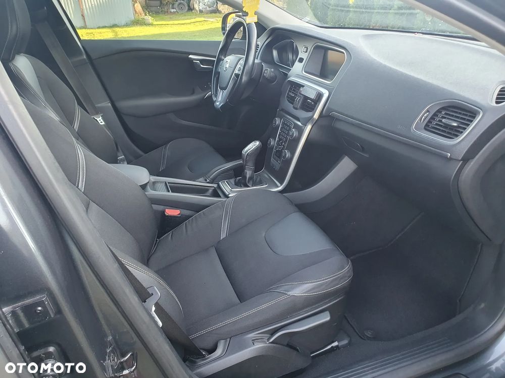 Volvo V40 - 12
