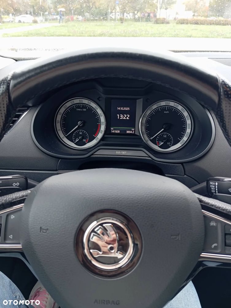 Skoda Octavia Combi 1.6 TDI DSG Ambition - 5