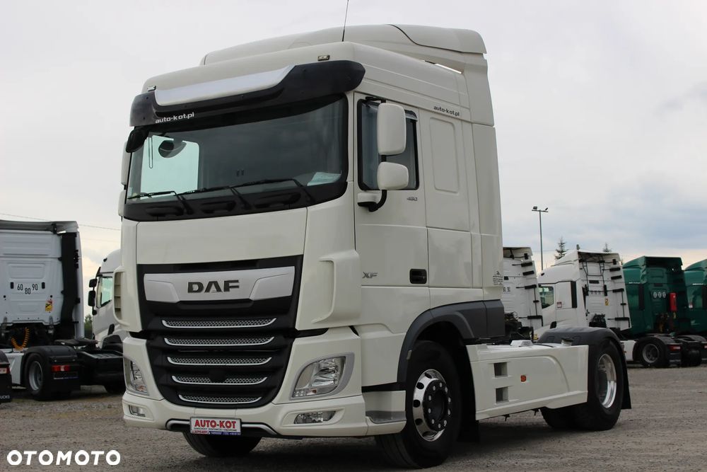 DAF XF 106.480 /LODÓWKA / OPONY 90% / RETARDER/KLIMA POSTOJOWA /**SERWIS FR **/ IDEALNY STAN / - 3