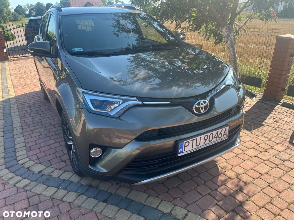 Toyota RAV4 2.0 D-4D Style 4x2 - 2