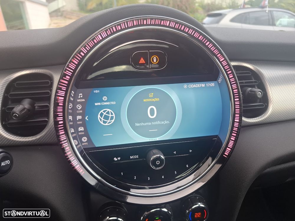 MINI 3 Portas Cooper SE Yours - 19