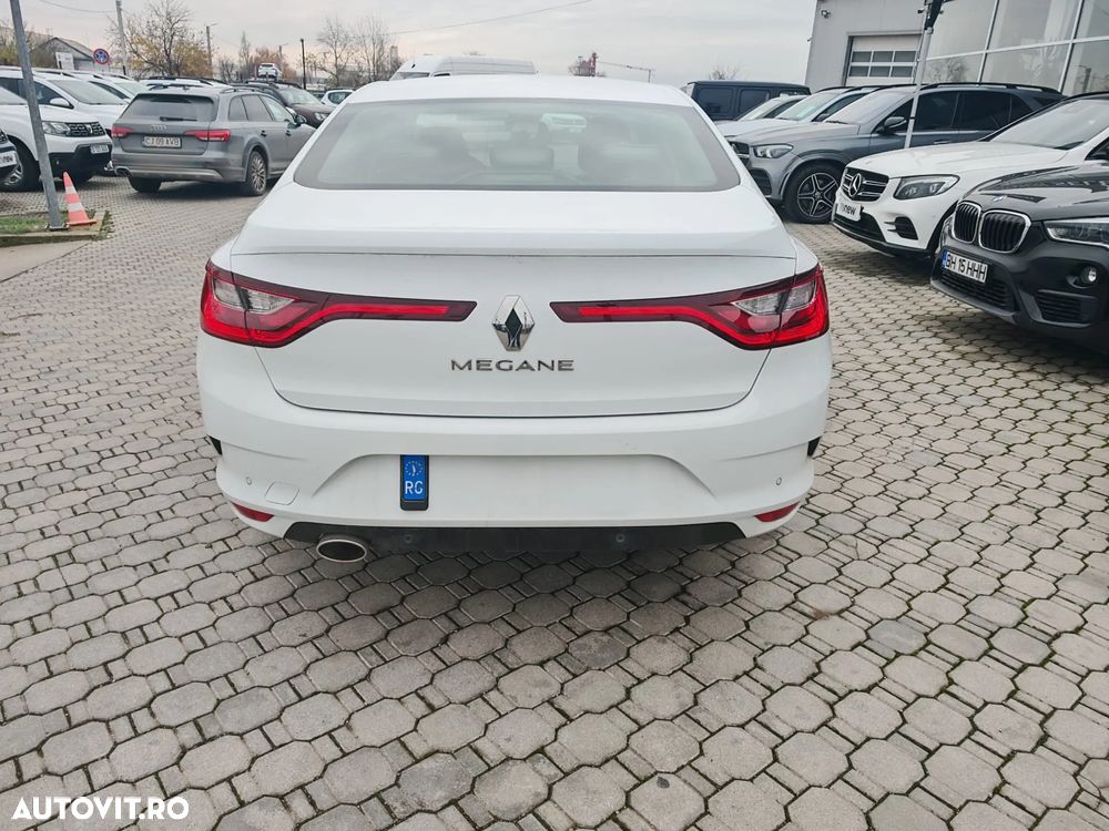 Renault Megane TCe 140 GPF Life - 6