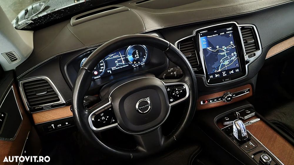 Volvo XC 90 T8 AWD Twin Engine Geartronic Inscription - 17
