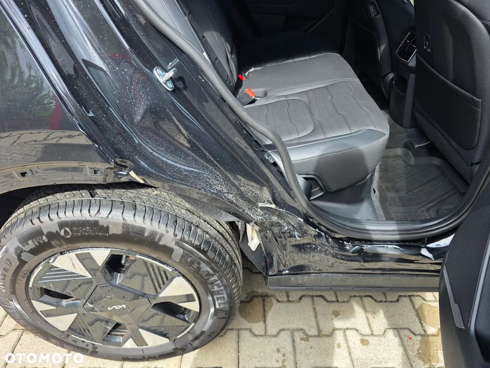Kia Sportage 1.6 T-GDI HEV L 2WD - 17