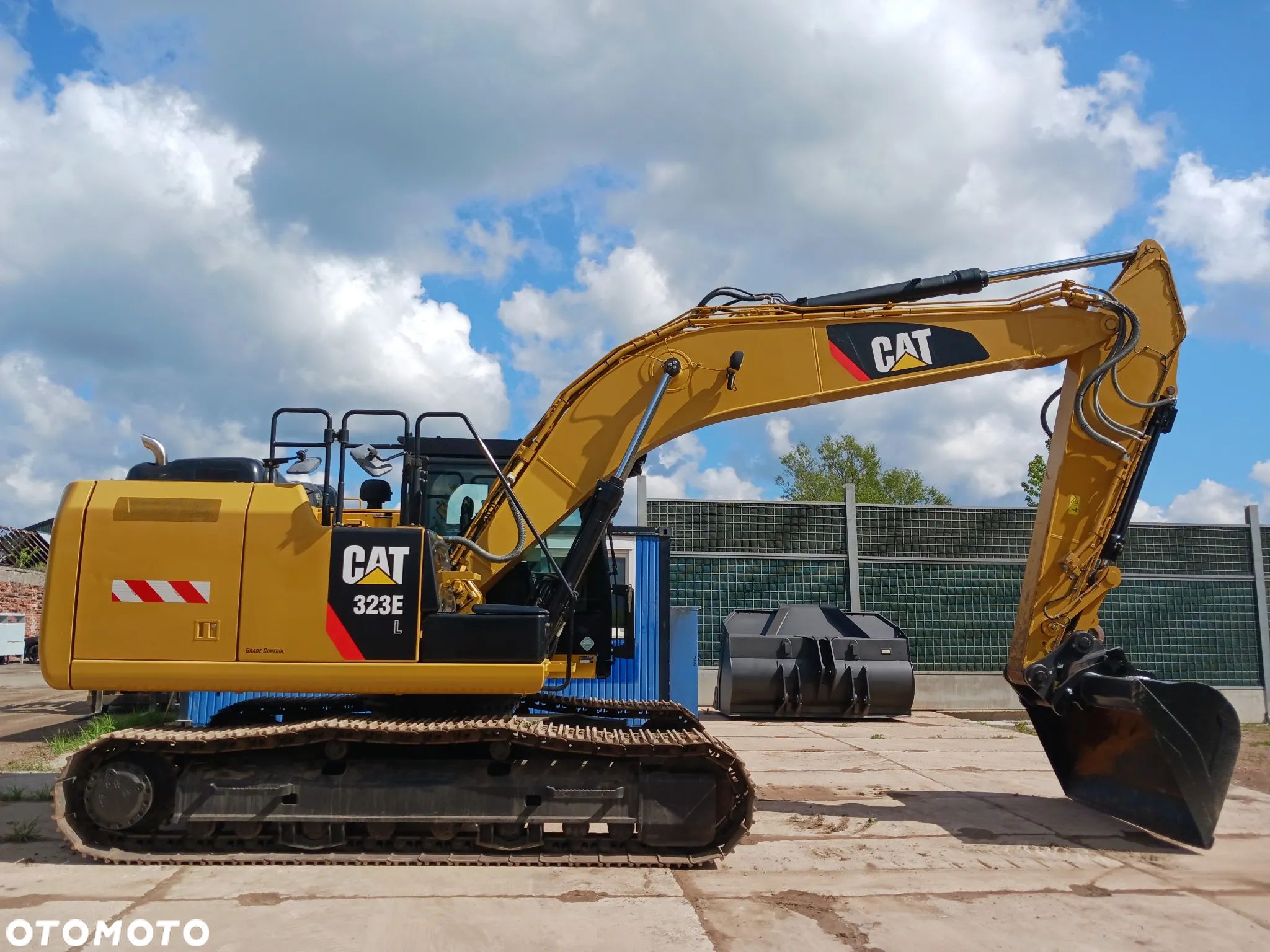 Caterpillar 323 EL- 324-320 - 1