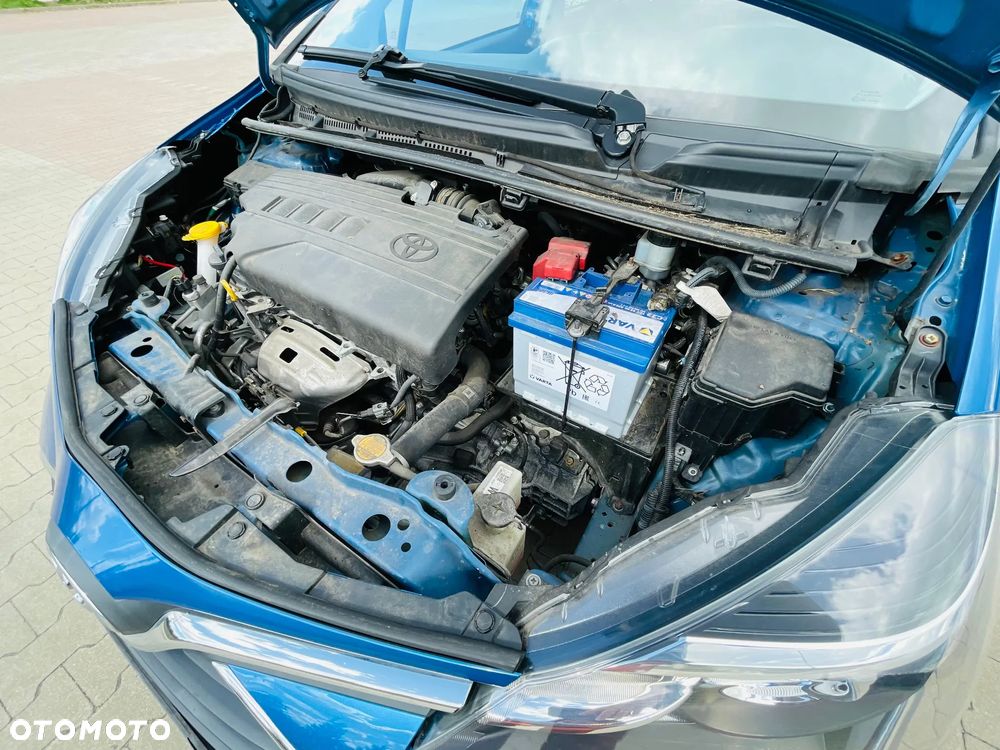 Toyota Yaris 1.33 VVT-i Executive - 24