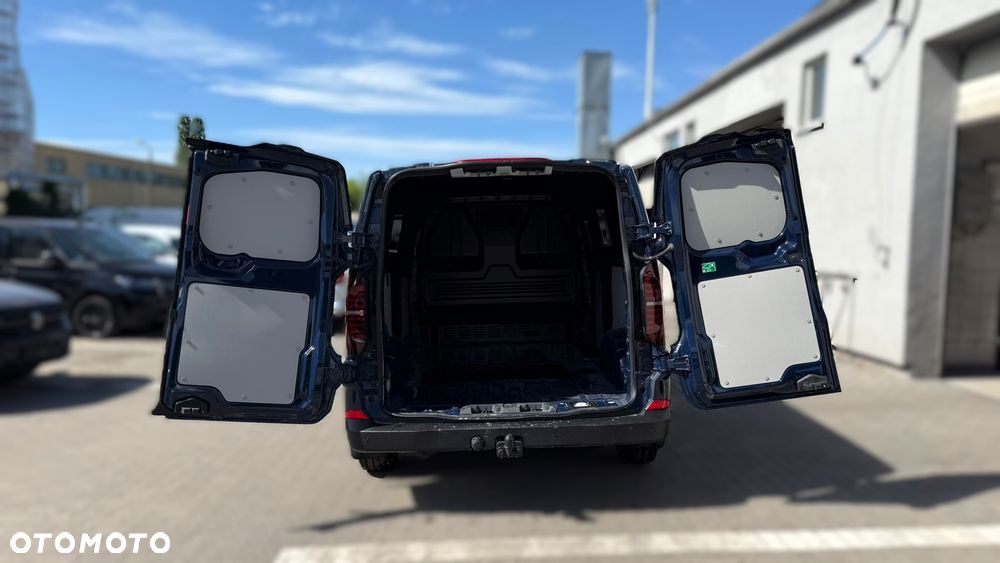 Volkswagen Transporter T7 - 9