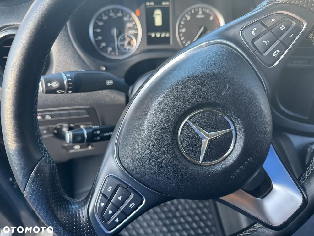 Mercedes-Benz VITO - 14