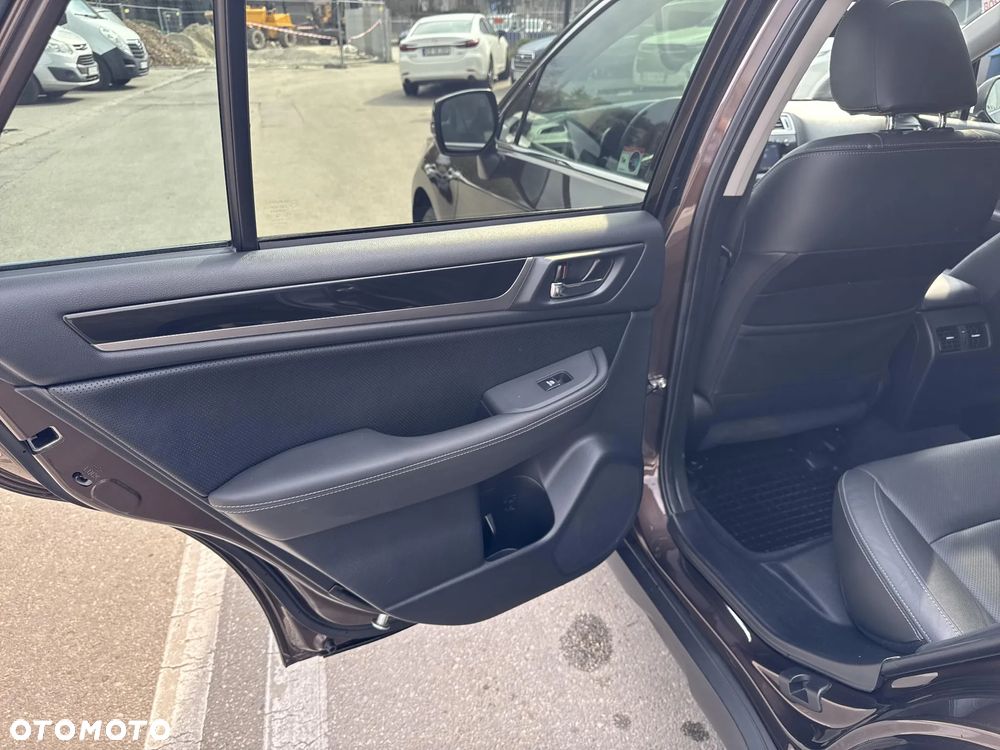 Subaru Outback 2.5i Exclusive (EyeSight) Lineartronic - 15