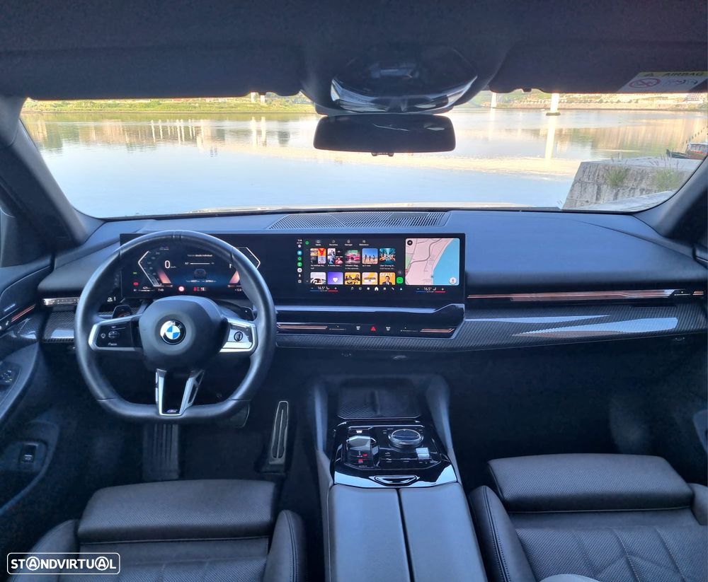 BMW 520 d Pack Desportivo M Pro - 3
