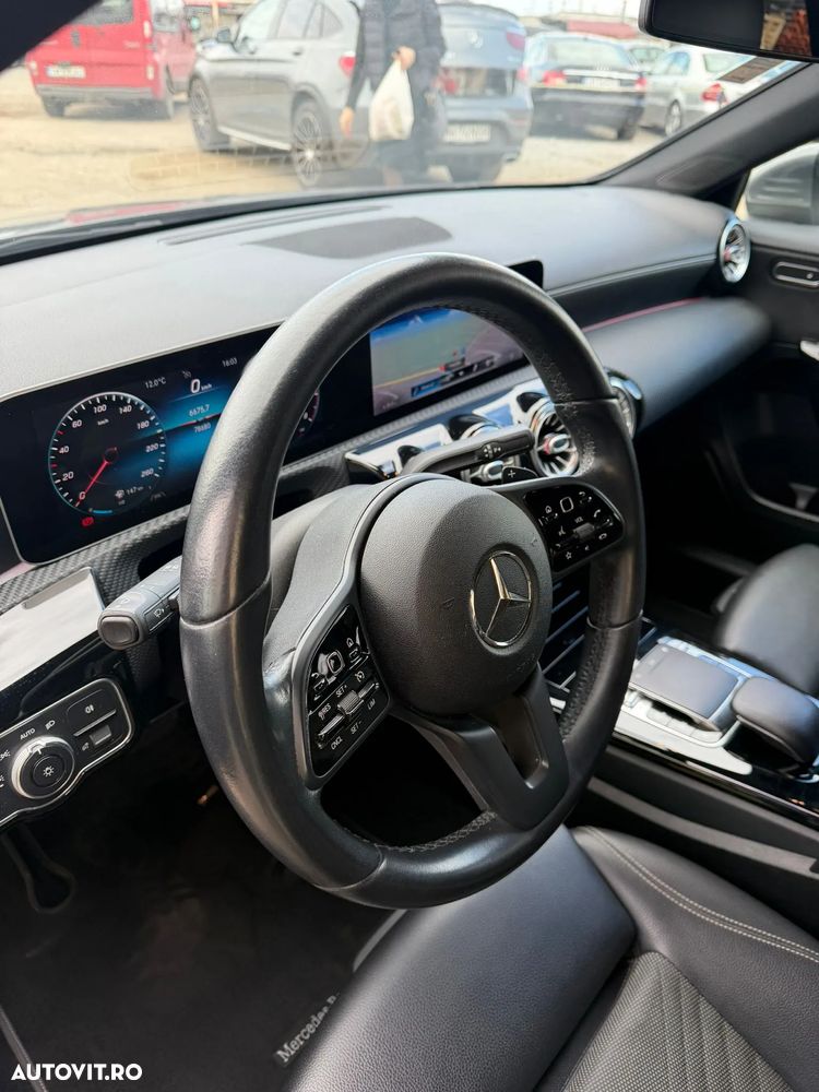 Mercedes-Benz A 180 - 12