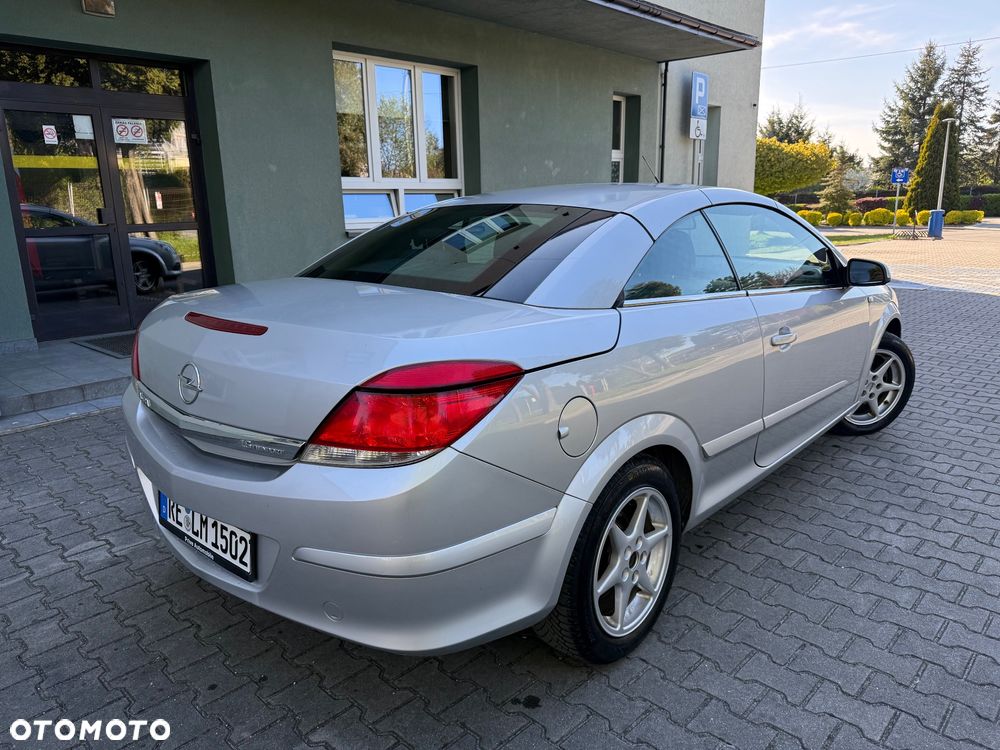 Opel Astra 1.6 Catch me - 26