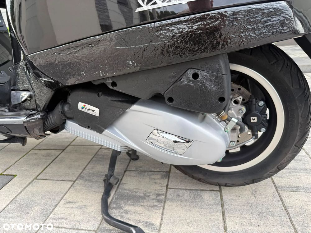 Piaggio Vespa - 6