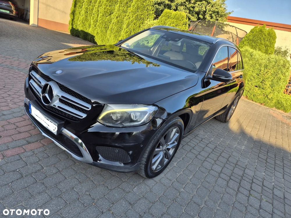 Mercedes-Benz GLC - 11