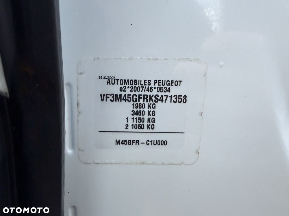 Peugeot 3008 1.6 PureTech GPF GT Line S&S EAT8 - 37