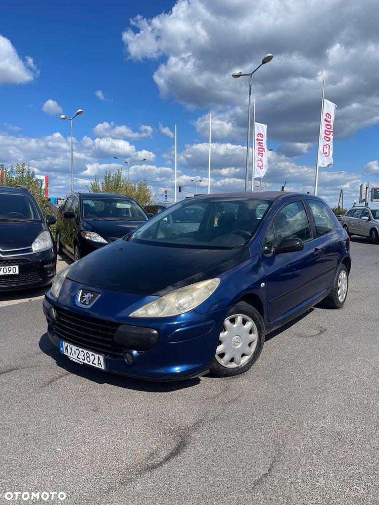Peugeot 307 - 1