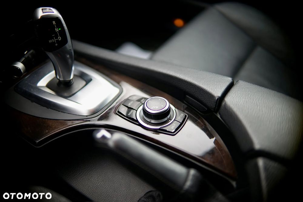 BMW Seria 5 - 26