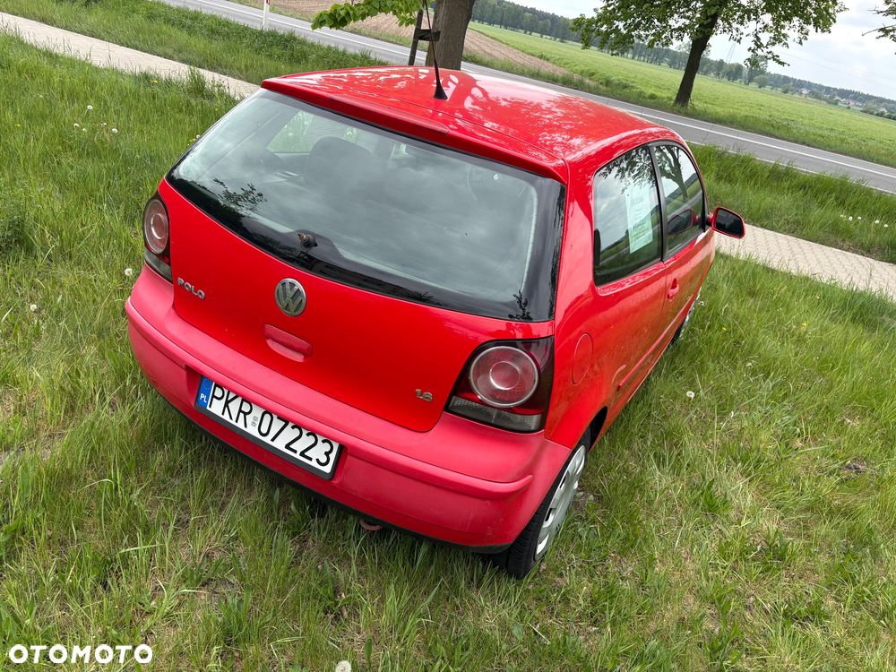 Volkswagen Polo 1.6 Comfortline - 4