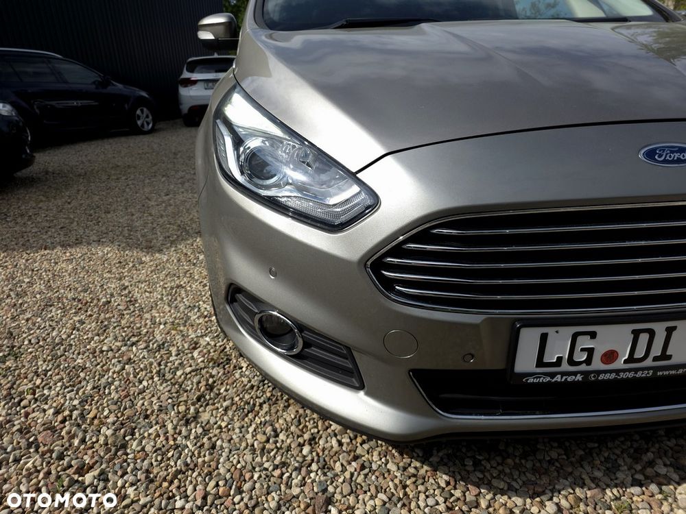 Ford S-Max 2.0 TDCi Titanium - 29