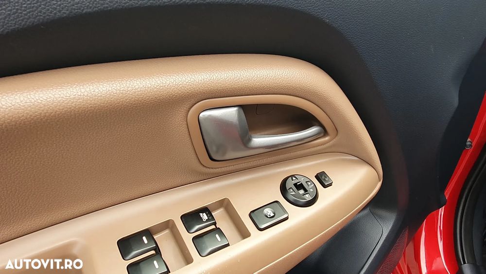 Kia Rio - 24