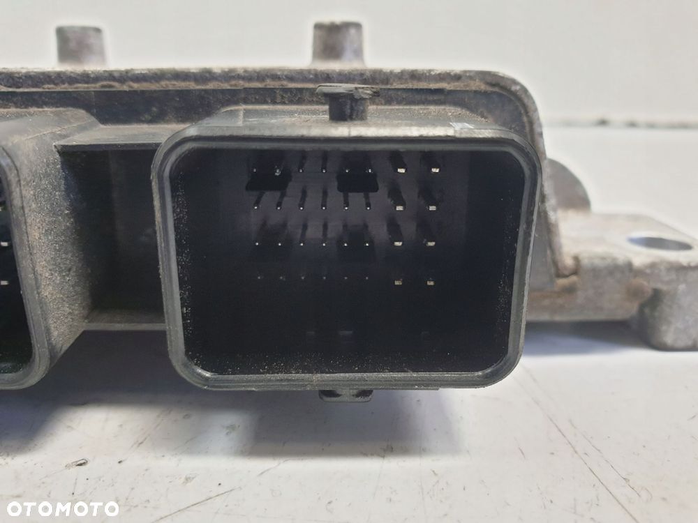 Ford Fiesta MK7 1.4 16V STERWONIK SILNIKA komputer 8V21-12A650-ADA - 9