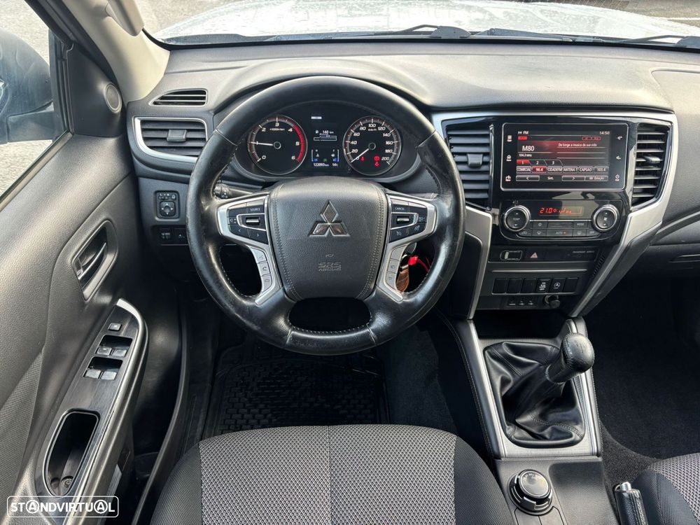 Mitsubishi L200 2.3 DI-D Strakar Space Cab Intense 4WD - 20