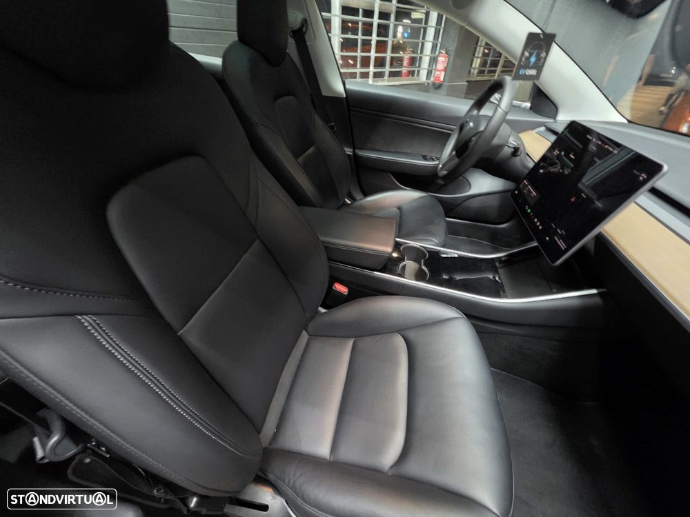 Tesla Model 3 AWD Dual Motor - 12