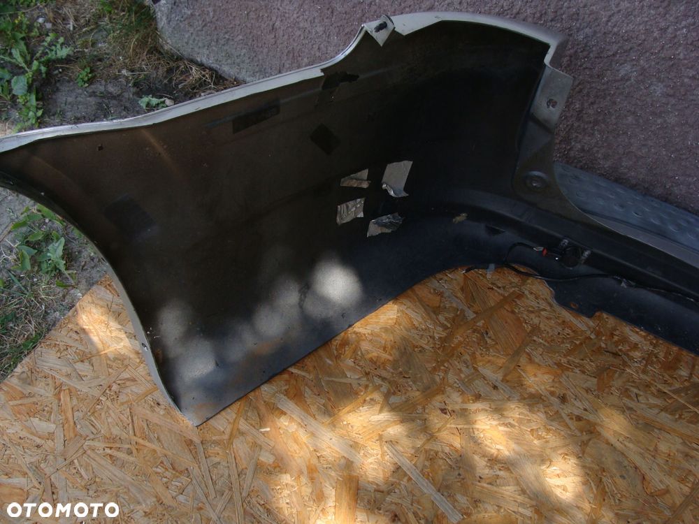 zderzak tył lancia voyager - 6