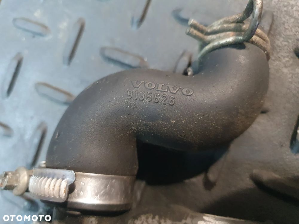 RURKA PRZEWÓD ODMY VOLVO S80 I 2.9 9135626 - 1