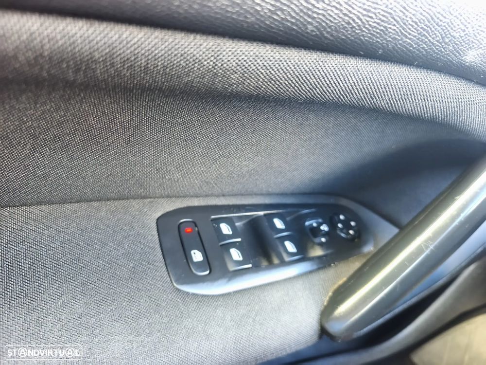 Peugeot 308 SW BlueHDi 120 Stop & Start Style - 11