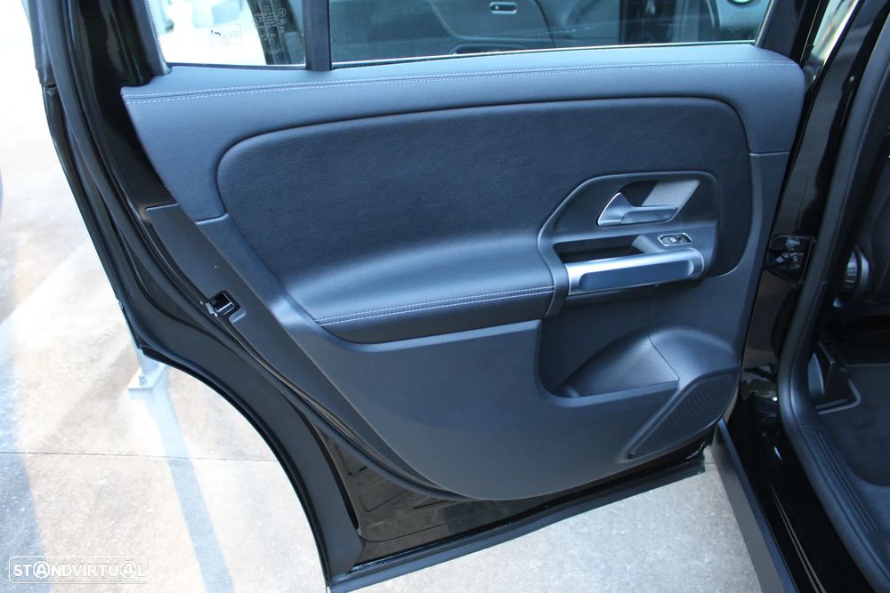 Mercedes-Benz GLB 180 7G-DCT Progressive Advanced - 16