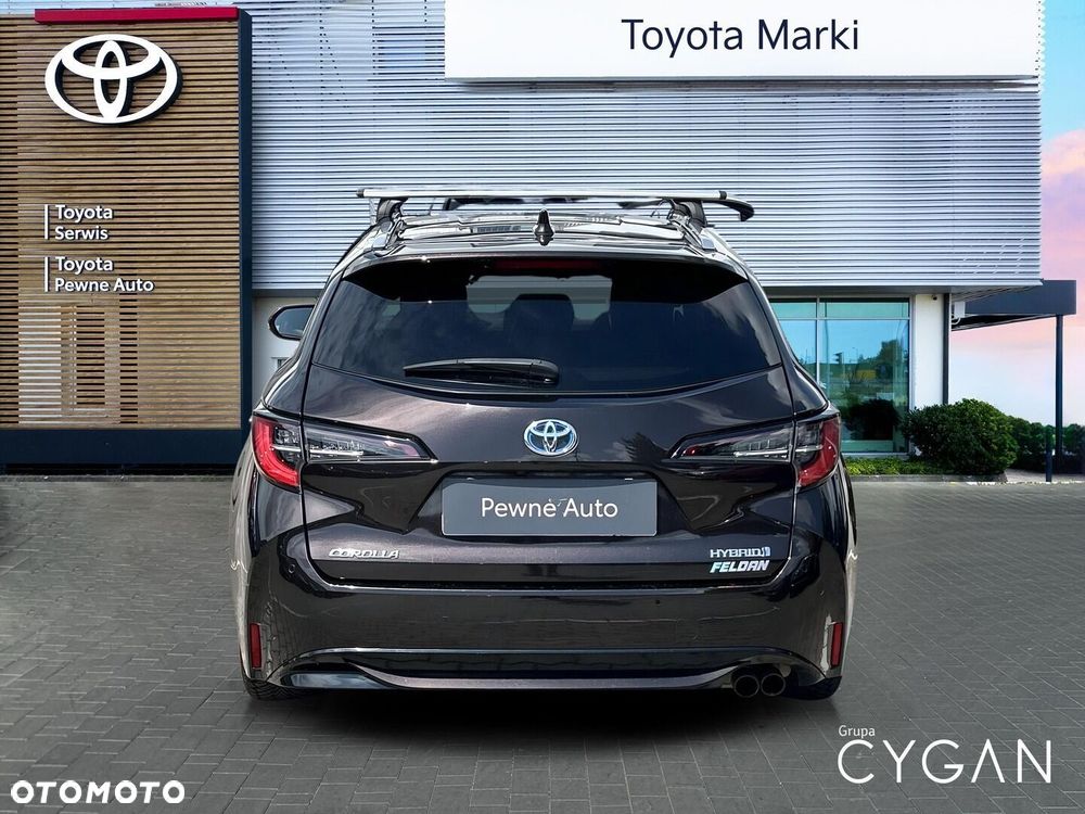 Toyota Corolla - 4