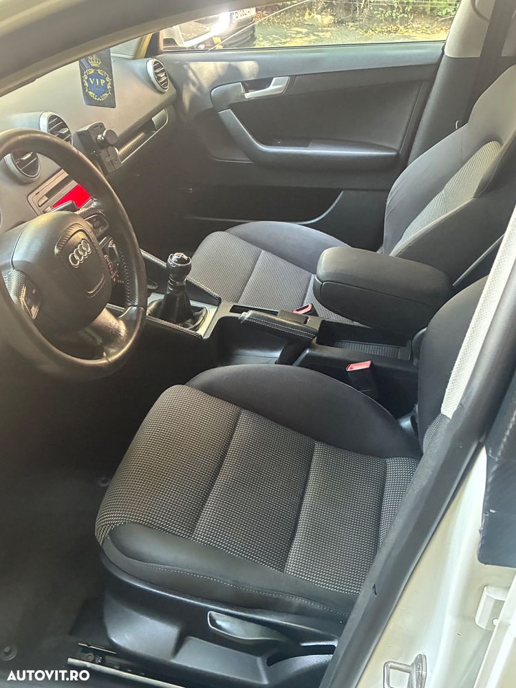 Audi A3 1.6 MPI Ambition - 5